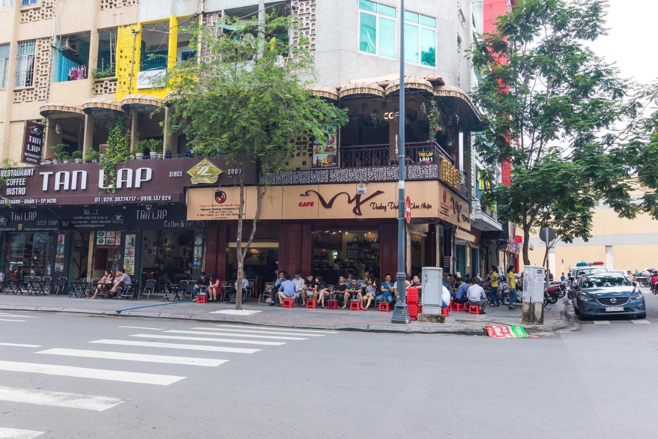 Khách sạn Saigon Night