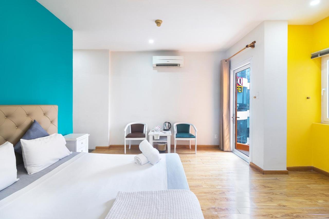 Hotel Saigon Night 2*