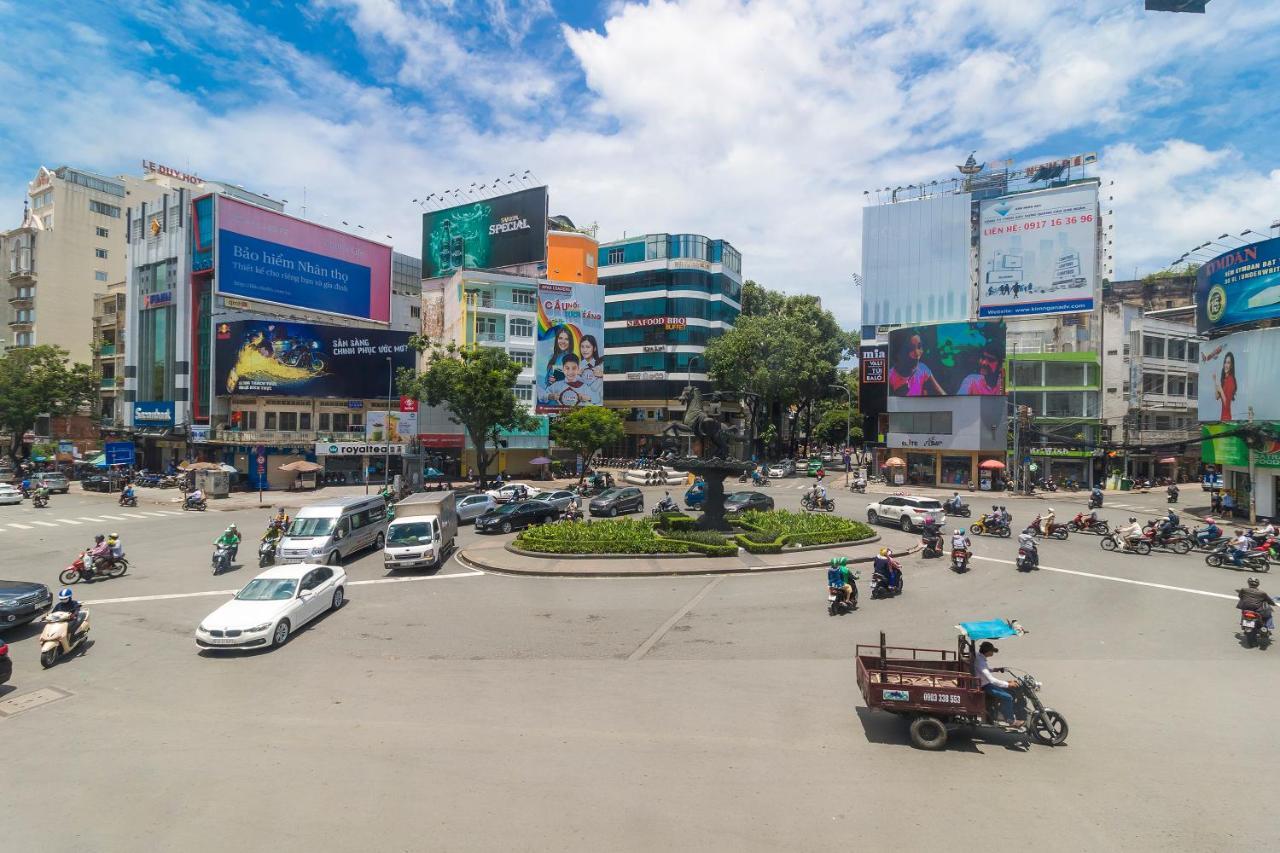 Saigon Night Hotel